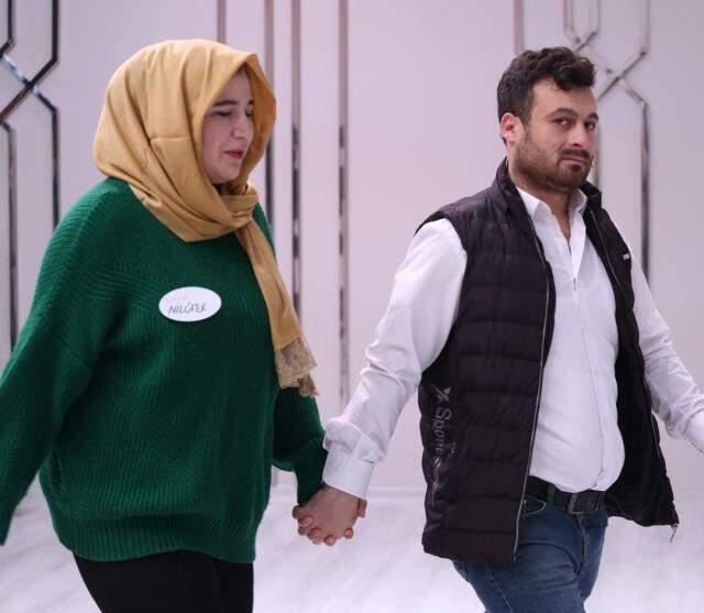 2 ay önce Esra Erol'un programında ailesinin yanına dönen Nilüfer, yine evden kaçtı