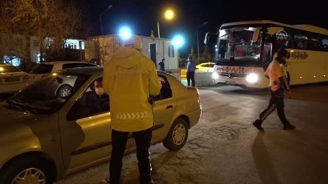 Trafikte HES sorgulaması: Temaslı baba ve kızını ağır ceza!