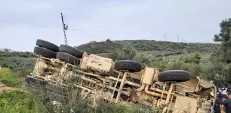 Son dakika 3. sayfa: İznik-Karamürsel karayolunda hafriyat kamyonu devrildi: 1 yaralı