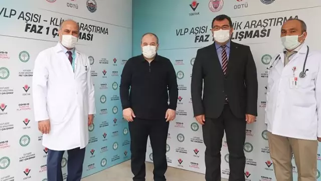 Yerli aşı için gönüllü olan Bakan Varank, ilk doz aşıyı yaptırdı