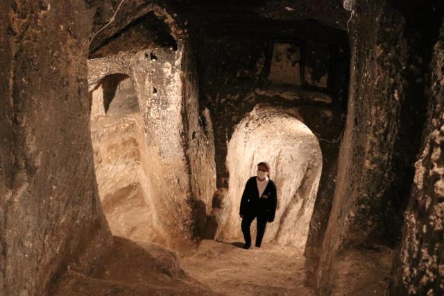 Gaziantep Kalesi'nin altındaki tüneller turizme açılacak