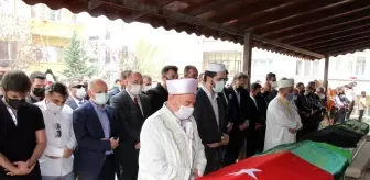 Kazakistan Nevşehir Fahri Konsolosu Halil Uluer ve eşi son yolculuğuna uğurlandı