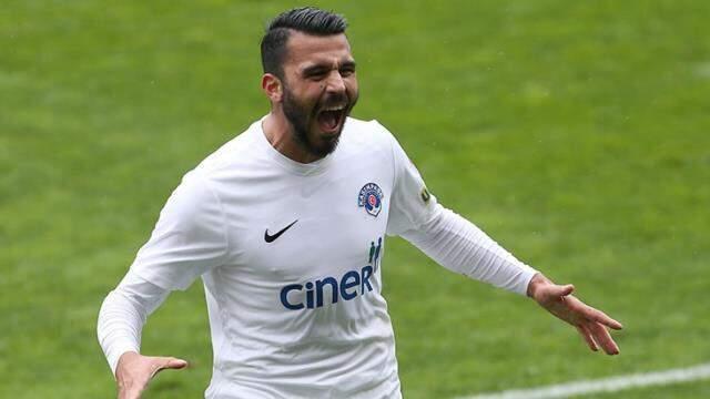 Galatasaray, Patrick Aanholt ve Aytaç Kara'nın ardından Schalke'den Suat Serdar'la da anlaşma sağladı