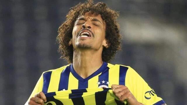 Oynayabileceği bir takıma gitmek isteyen Luiz Gustavo'ya izin çıktı