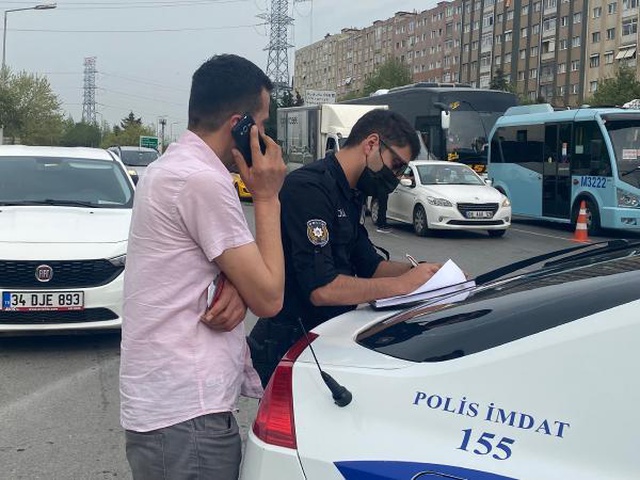 Sahtekarlığın böylesi görülmedi! Sahte basın kartları, yazar kasa fişleri havada uçuştu