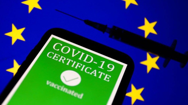Covid: Avrupa Komisyonu hangi koşullarla AB ülkelerine seyahat kısıtlamalarının yumuşatılmasını önerdi?