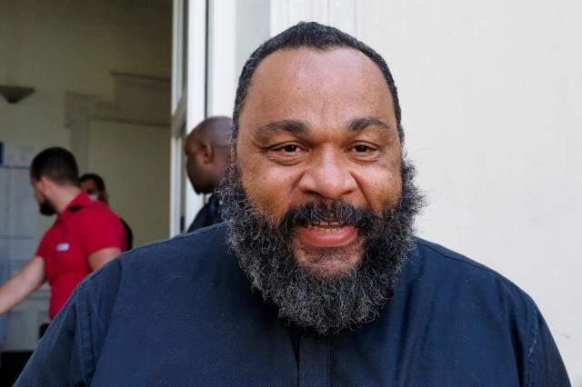 Fransız komedyen Dieudonne M'bala, Cumhurbaşkanı Erdoğan'a mektup göndererek siyasi sığınma talebinde bulundu