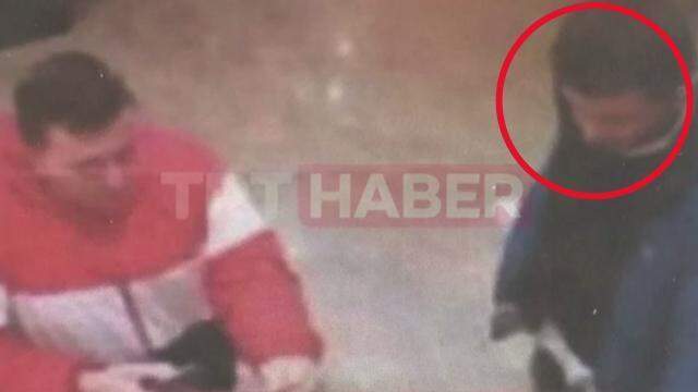 Firari Özer'den ilk kare! Thodex vurguncusu kameralara böyle yakalandı