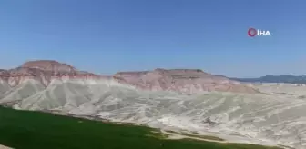 Başkent'in gökkuşağı tepeleri