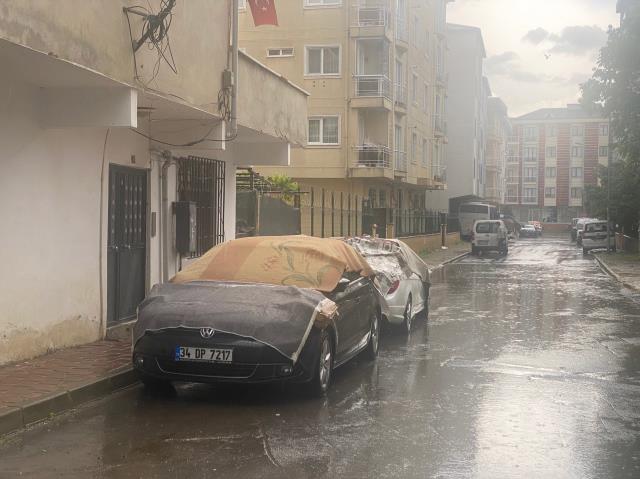 Anadolu Yakası'nda dolu yağışı etkili oldu