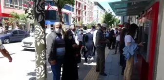 Isparta'da tam kapanmanın ardından yoğunluk