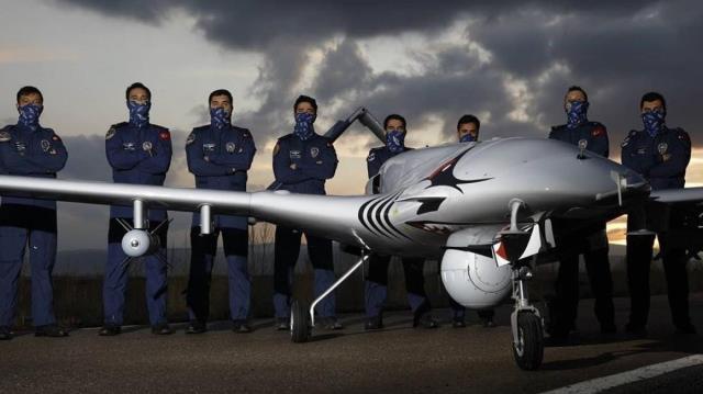 Game of Drones: Maket uçak saldırılarının arkasında Kanada olabilir