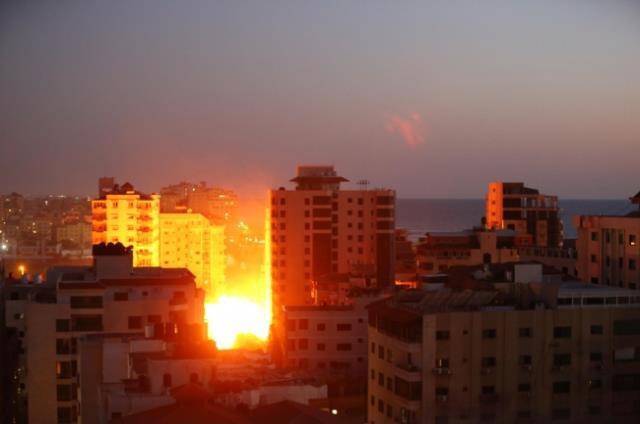 Son Dakika: İsrail ile Hamas arasında yapılan ateşkes anlaşması yürürlüğe girdi Son Dakika: İsrail ile Hamas arasında yapılan ateşkes anlaşması yürürlüğe girdi
