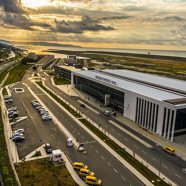 Denizin üzerindeki Ordu-Giresun Havalimanı'ndan 5 milyon yolcu uçtu Denizin üzerindeki Ordu-Giresun Havalimanı'ndan 5 milyon yolcu uçtu