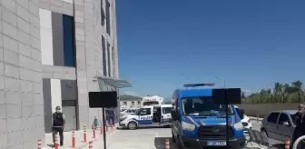 Ceyhan'da kaybolan çobanın cesedi sulama kanalında bulundu