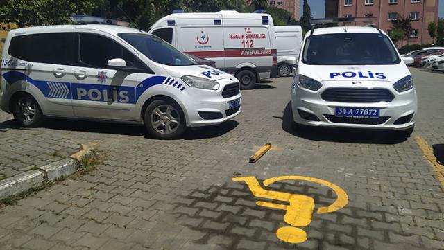 Annesini satırla öldüren acil tıp teknisyeni, sonra kafasını tencerenin içine koydu Annesini satırla öldüren acil tıp teknisyeni, sonra kafasını tencerenin içine koydu