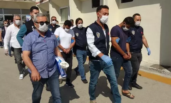 Kız kardeşi İrem'i öldürdüğü iddiasıyla yargılanan ağabey, mahkemede çark etti