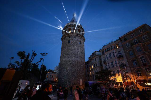 İstanbul'un fethinin 568. yıl dönümü görsel şölenle kutlandı İstanbul'un fethinin 568. yıl dönümü görsel şölenle kutlandı