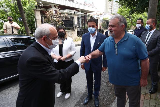 Kemal Kılıçdaroğlu'nun Özal ailesine ziyaretinden ilk fotoğraflar geldi