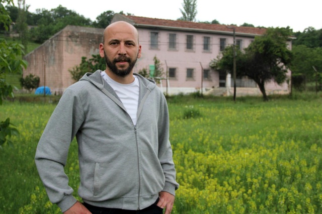 Girişimci vatandaş, atıl durumdaki cezaevini ekonomiye kazandırarak solucan gübresi üretimine başladı Girişimci vatandaş, atıl durumdaki cezaevini ekonomiye kazandırarak solucan gübresi üretimine başladı