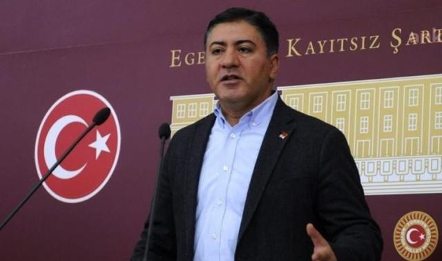 CHP'li Murat Emir'den tartışma yaratacak iddia: Korona hastalarına tarihi geçmiş ilaçlar veriliyor