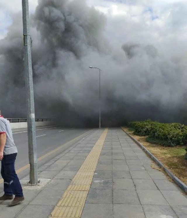 Ankara'da kimyasal madde fabrikası alev alev yanıyor