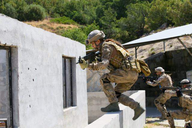 İlk kadın Jandarma Komando Astsubay Çavuş Su Yıldız, verilecek kritik görevleri bekliyor İlk kadın Jandarma Komando Astsubay Çavuş Su Yıldız, verilecek kritik görevleri bekliyor