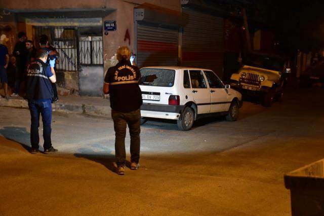 Bekçi, yol verme kavgasında ağabeyini darbeden kişiyi vurarak öldürdü Bekçi, yol verme kavgasında ağabeyini darbeden kişiyi vurarak öldürdü