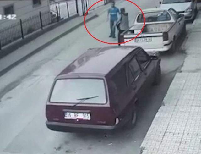 Tacizden tutuklanan engelli şahsın suç dosyası kabarık çıktı! Daha önce de 6 kadını taciz etmiş Tacizden tutuklanan engelli şahsın suç dosyası kabarık çıktı! Daha önce de 6 kadını taciz etmiş