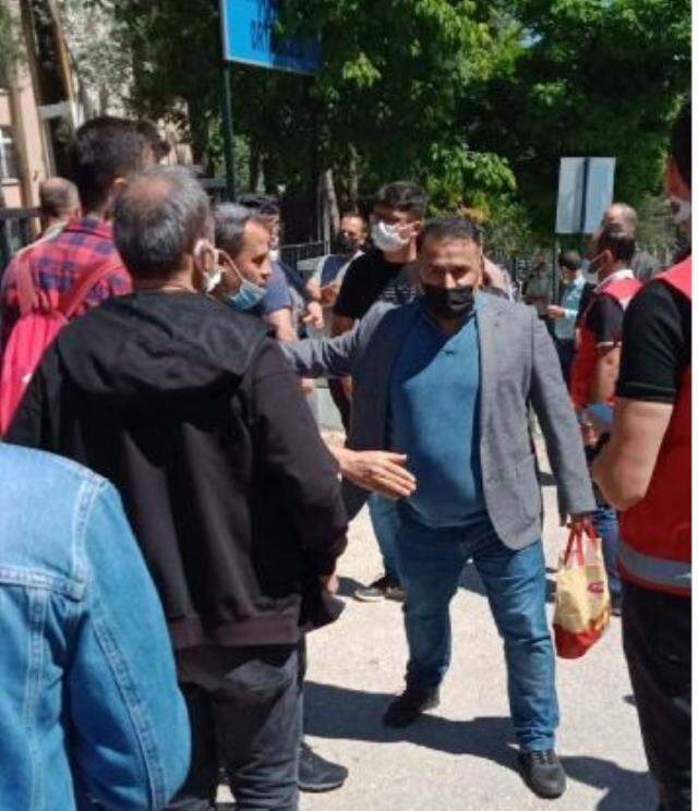 İl Milli Eğitim Şube Müdürünün sınav arasında çocuğu ile görüştü iddiası ortalığı karıştırdı İl Milli Eğitim Şube Müdürünün sınav arasında çocuğu ile görüştü iddiası ortalığı karıştırdı