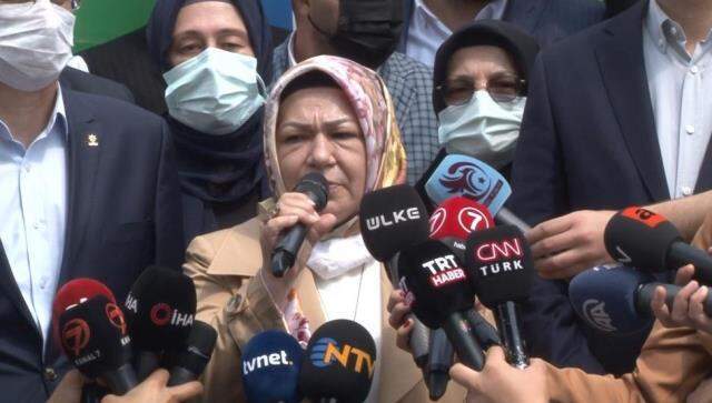 İmamoğlu, tartışma yaratan görüntüyle ilgili suskunluğunu bozdu: Metro projesinde iptal yok, yeniden ele alacağız İmamoğlu, tartışma yaratan görüntüyle ilgili suskunluğunu bozdu: Metro projesinde iptal yok, yeniden ele alacağız