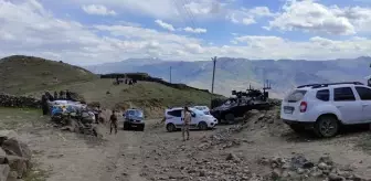 Son dakika haber: Kars'ta şarampole devrilen kamyonetteki bir astsubay şehit oldu, 3 sivil öldü, bir asker de yaralandı