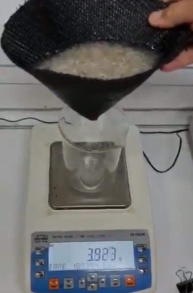 Bakan Yardımcısı Birpınar video ile anlattı: Deniz salyası, yüzde 99'u su olan bir salgı