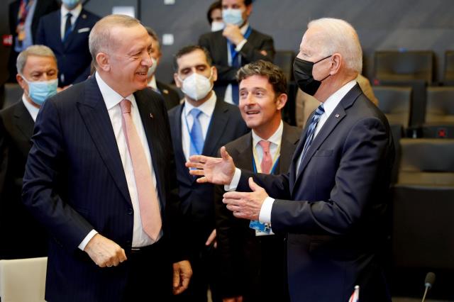 Kritik görüşmeye saatler kala Cumhurbaşkanı Erdoğan ile Biden arasında ilk temas gerçekleşti