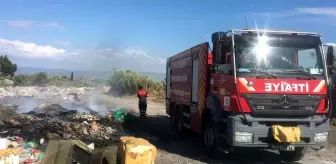 Hurda koltuğun tellerini çıkarırken yangına sebep oldu