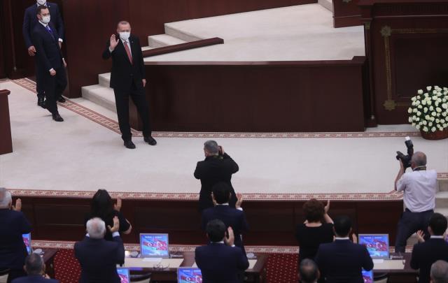 Son Dakika: Azerbaycan Milli Meclisi'ne hitap eden Cumhurbaşkanı Erdoğan: Karabağ toprakları sahibine kavuştu Son Dakika: Azerbaycan Milli Meclisi'ne hitap eden Cumhurbaşkanı Erdoğan: Karabağ toprakları sahibine kavuştu