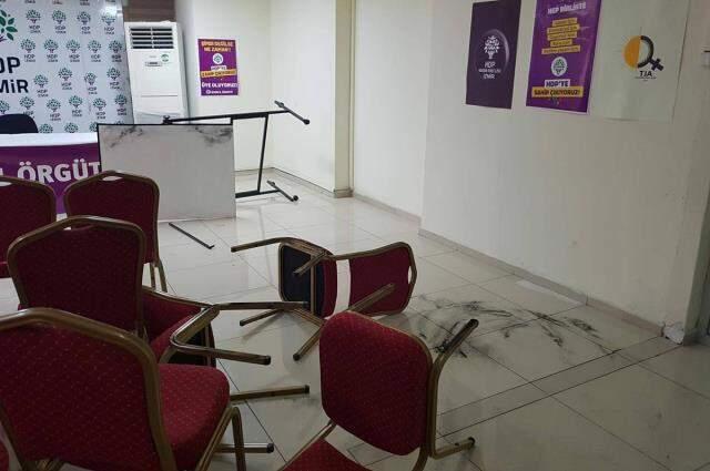 Saldırıya uğrayan HDP binasından ilk kareler! Deniz Poyraz'ın kahvaltı tabağı masada