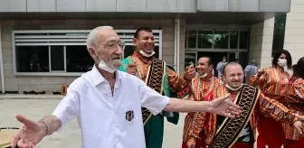 Huzurevi sakinleri Babalar Günü'nü kutladı