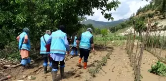 Son dakika... Kütahya Hisarcık'ta sel sonrası hasar tespit çalışması başladı- Selden yaklaşık 10 bin dönüm arazi zarar gördü