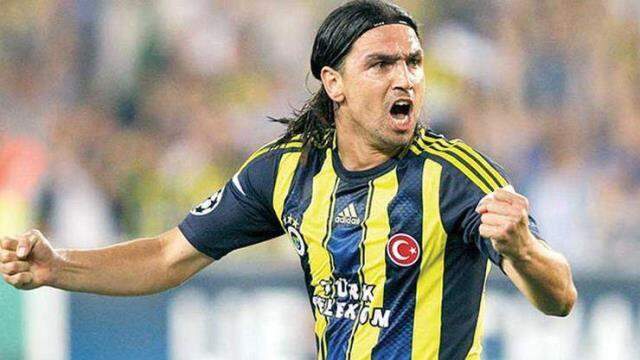 Fenerbahçe ile imzaladı! Serdar Dursun'un İstanbul'a Beşiktaş için geldiği ortaya çıktı Fenerbahçe ile imzaladı! Serdar Dursun'un İstanbul'a Beşiktaş için geldiği ortaya çıktı