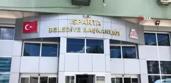 Isparta'da belediye ve kent meydanına aşı istasyonu kuruldu