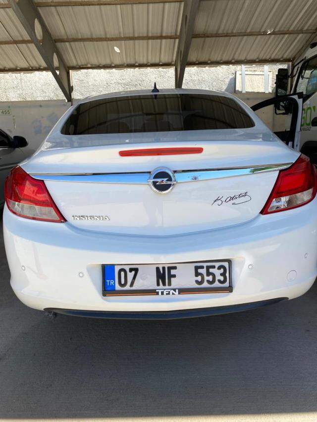 İnternet sitesi üzerinden otomobilini satmak isteyen öğretmen, attığı imzayla tüm birikimlerini kaybetti İnternet sitesi üzerinden otomobilini satmak isteyen öğretmen, attığı imzayla tüm birikimlerini kaybetti