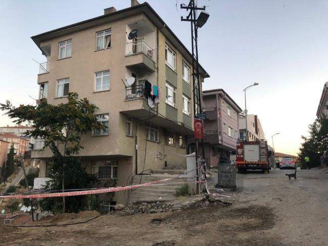 Başkent'te panik! İnşaat çalışma nedeniyle temeli zarar gören 4 bina ve çevresi boşaltıldı