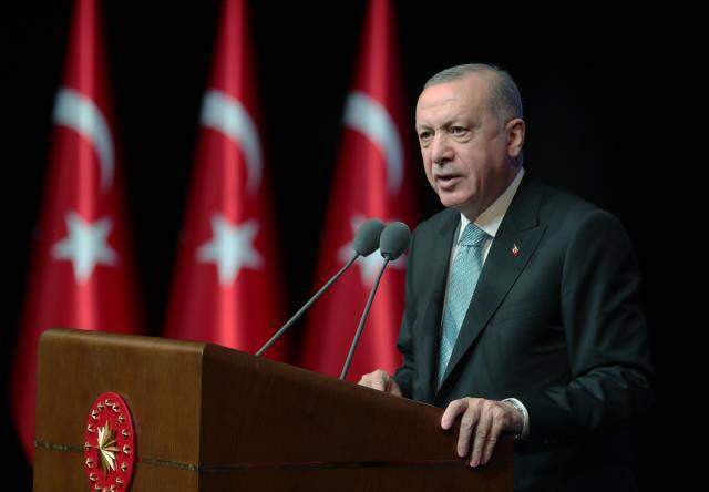İstanbul Sözleşmesi'nin iptaline yönelik tepkilere cevap veren Erdoğan, yeni eylem planını açıkladı! 5 hedef içeriyor İstanbul Sözleşmesi'nin iptaline yönelik tepkilere cevap veren Erdoğan, yeni eylem planını açıkladı! 5 hedef içeriyor