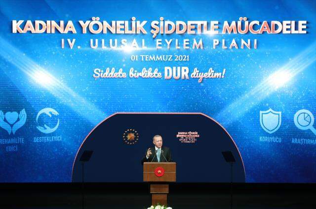 İstanbul Sözleşmesi'nin iptaline yönelik tepkilere cevap veren Erdoğan, yeni eylem planını açıkladı! 5 hedef içeriyor İstanbul Sözleşmesi'nin iptaline yönelik tepkilere cevap veren Erdoğan, yeni eylem planını açıkladı! 5 hedef içeriyor