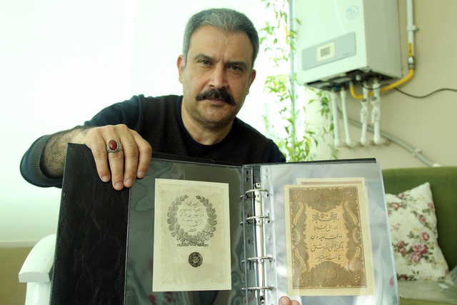 Evi banka gibi! Samsunlu koleksiyoner 40 yılda 105 ülkenin parasını biriktirdi Evi banka gibi! Samsunlu koleksiyoner 40 yılda 105 ülkenin parasını biriktirdi
