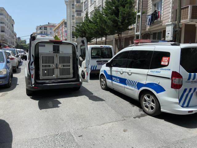 Terk edilmeyi hazmedemeyen kadın, bekçi sevgilisini rehin aldı Terk edilmeyi hazmedemeyen kadın, bekçi sevgilisini rehin aldı