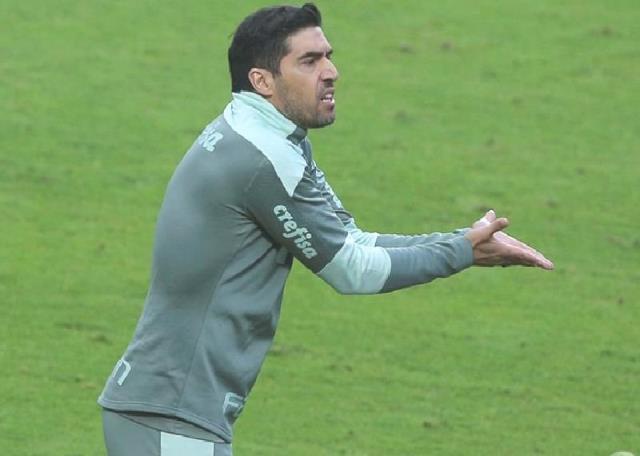 Fenerbahçe'ye teknik direktör gelmiyor! Abel Ferreira, 3 milyon euroluk teklifi kabul etmedi