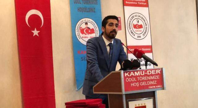 Kamu-Der'den Melik Müjdeci'ye 'Yılın Hukukçusu' ödülü Kamu-Der'den Melik Müjdeci'ye 'Yılın Hukukçusu' ödülü