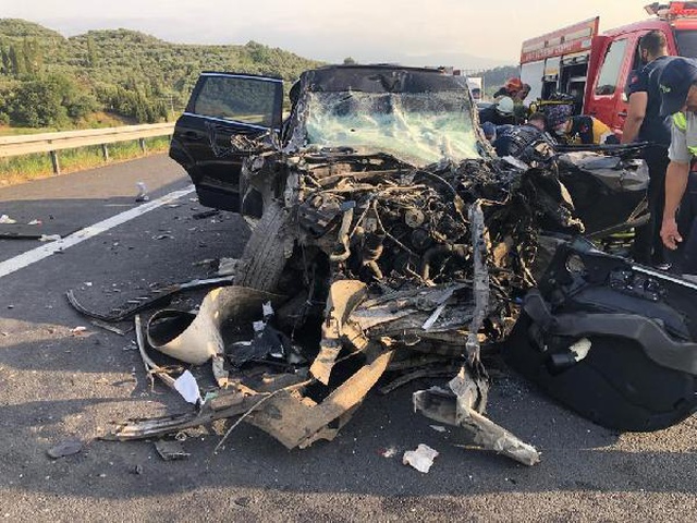1 kişinin öldüğü kazada takılı kalan hız kadranı her şeyi anlattı 1 kişinin öldüğü kazada takılı kalan hız kadranı her şeyi anlattı